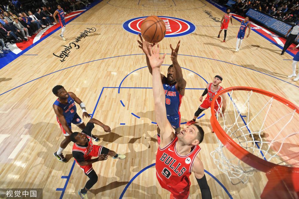 在曲折中迎 在曲折中迎