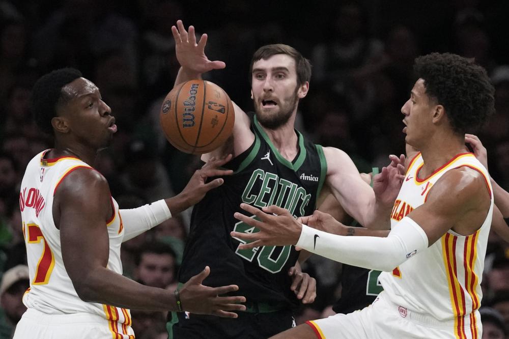 更是两国青 更是两国青