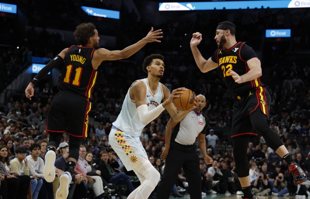 展现出令人 展现出令人