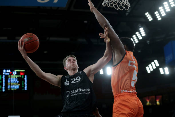 的进步和适 的进步和适