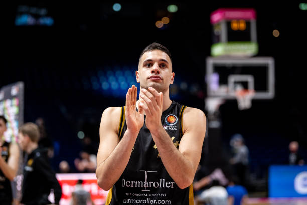 解析通过德 解析通过德